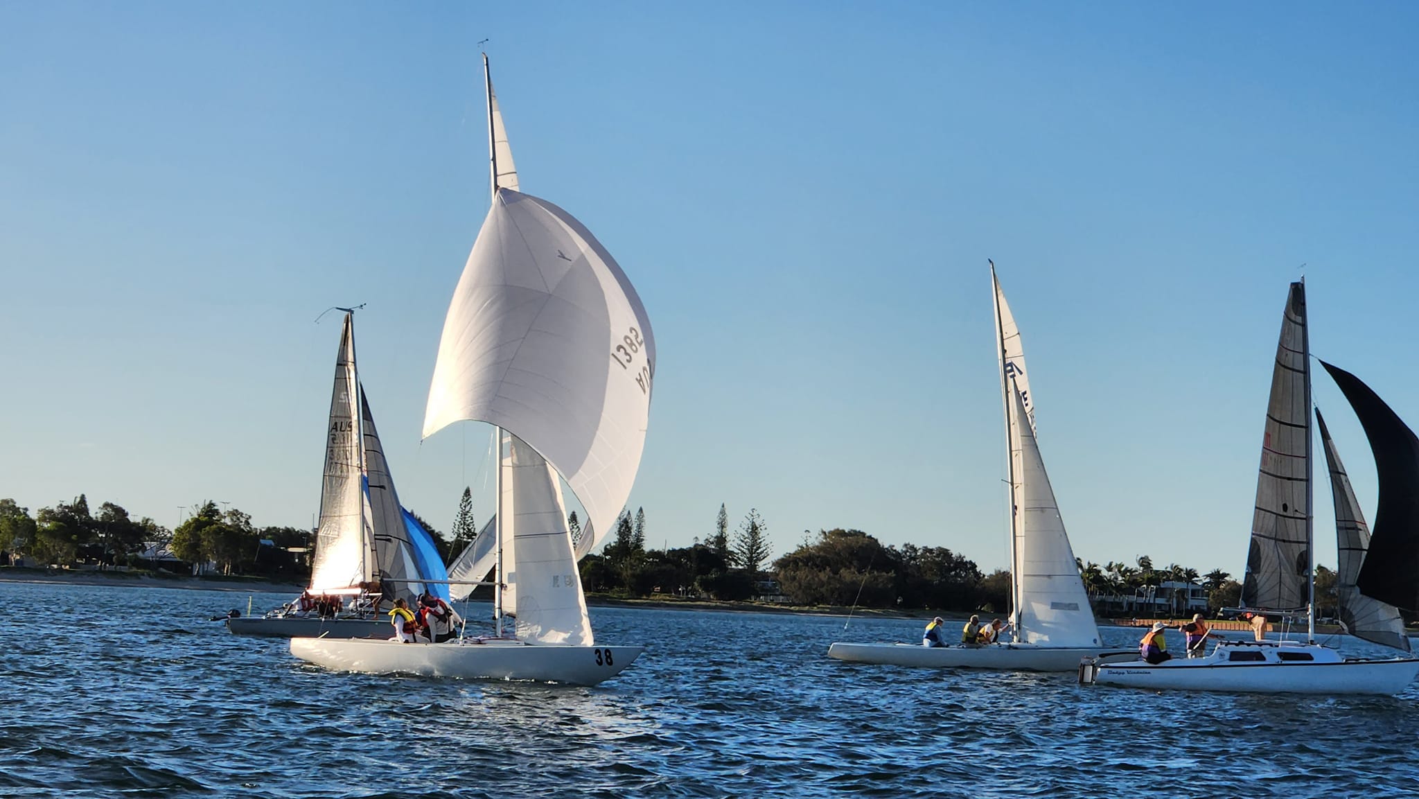 southport yacht club melbourne cup day